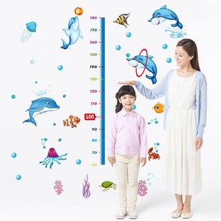 Decal dán tường Đo chiều cao cá heo xanh