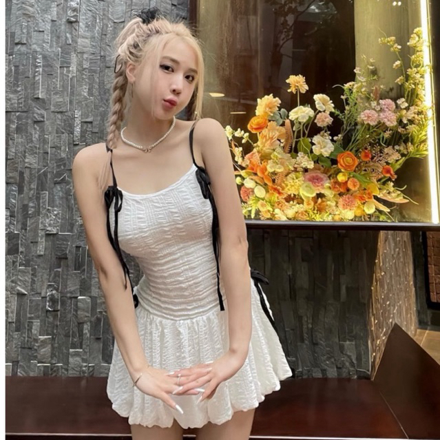 JENNYCLOSET • Váy 2S phối nơ chất gân xốp cao cấp hàng 2 lớp ( có quần bảo hộ ),Đầm nữ 2S mặc mùa hè