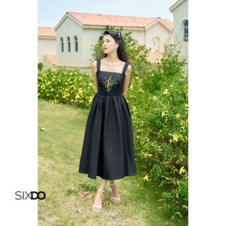 Đầm xòe hai dây phối hoa ngực SIXDO