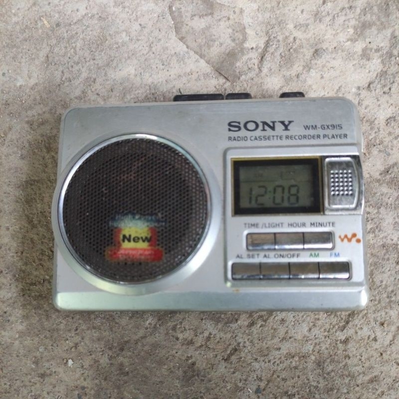 đài radio cassette Sony [hỏng]
