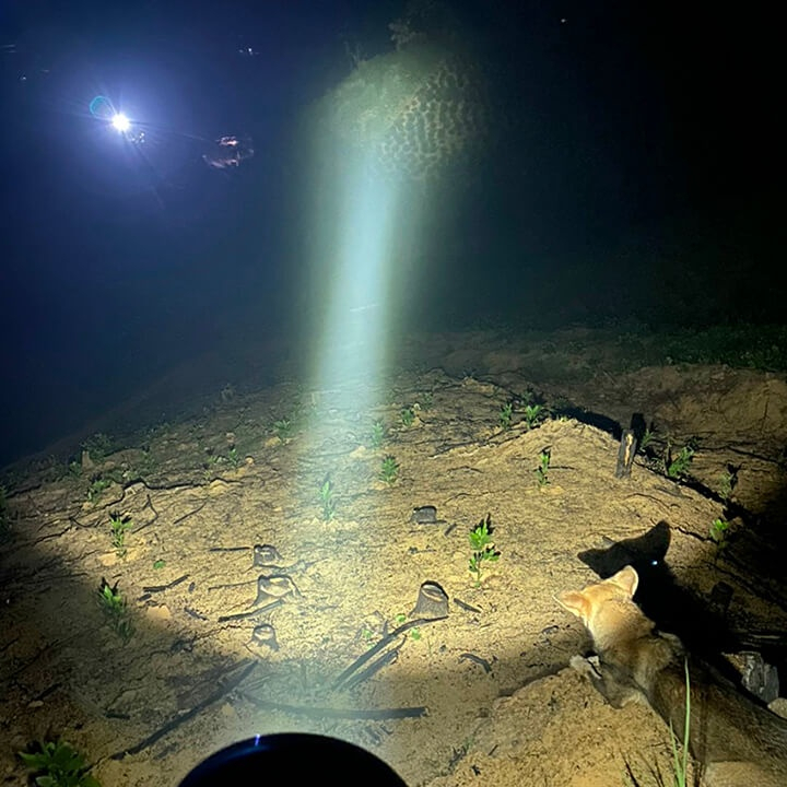 Đèn Pin Siêu Sáng Cầm Tay Chiếu Xa 500M , Pin Trâu , Chông Nước , 3 Chế Độ (Bảo Hành 1 Năm) | BigBuy360 - bigbuy360.vn