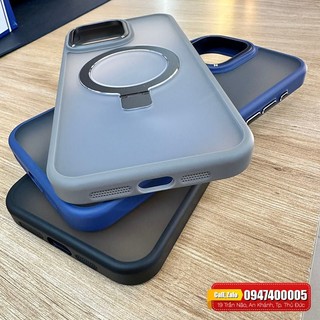 Ốp lưng iPhone 14 Pro Max Filada có giá đỡ