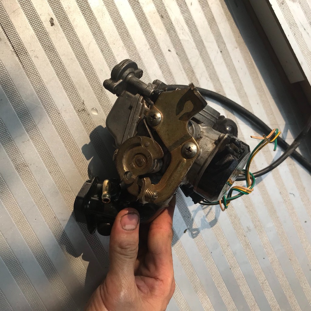 Cụm chế bình xăng con, hàng zin tháo xe SYM SYM Shark 125 KIỂU DÁNG SH