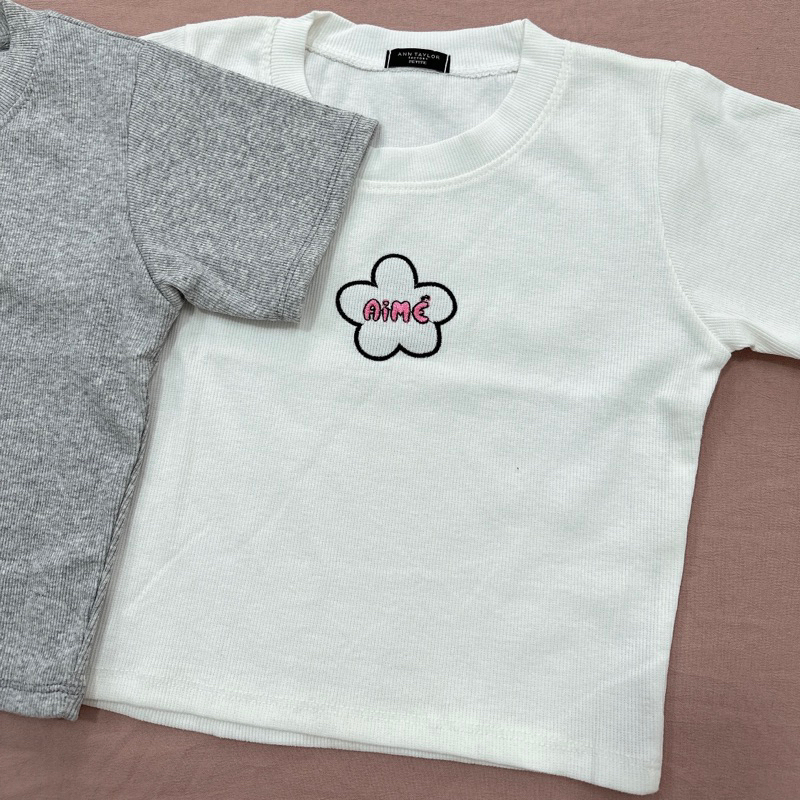 Áo croptop nữ thêu AiMÉ thun gân co giãn dáng FIT body | BigBuy360 - bigbuy360.vn