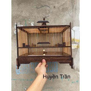  Lồng chim để bàn nuôi chim Vành Khuyên Hút Mật Ốc Mít chất liệu gỗ Mun đuôi công  24x34x29cm  bước nan 0,9cm 