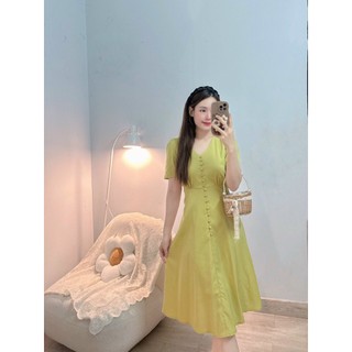 ĐẦM THIẾT KẾ CỔ TIM TAY NGẮN PHỐI NÚT BỌC
