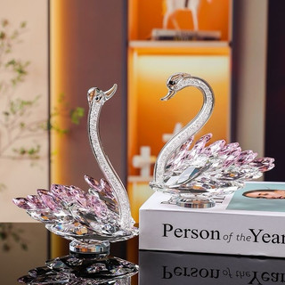 Tượng thiên nga đôi đính đá pha lê lấp lánh (có ảnh thật)