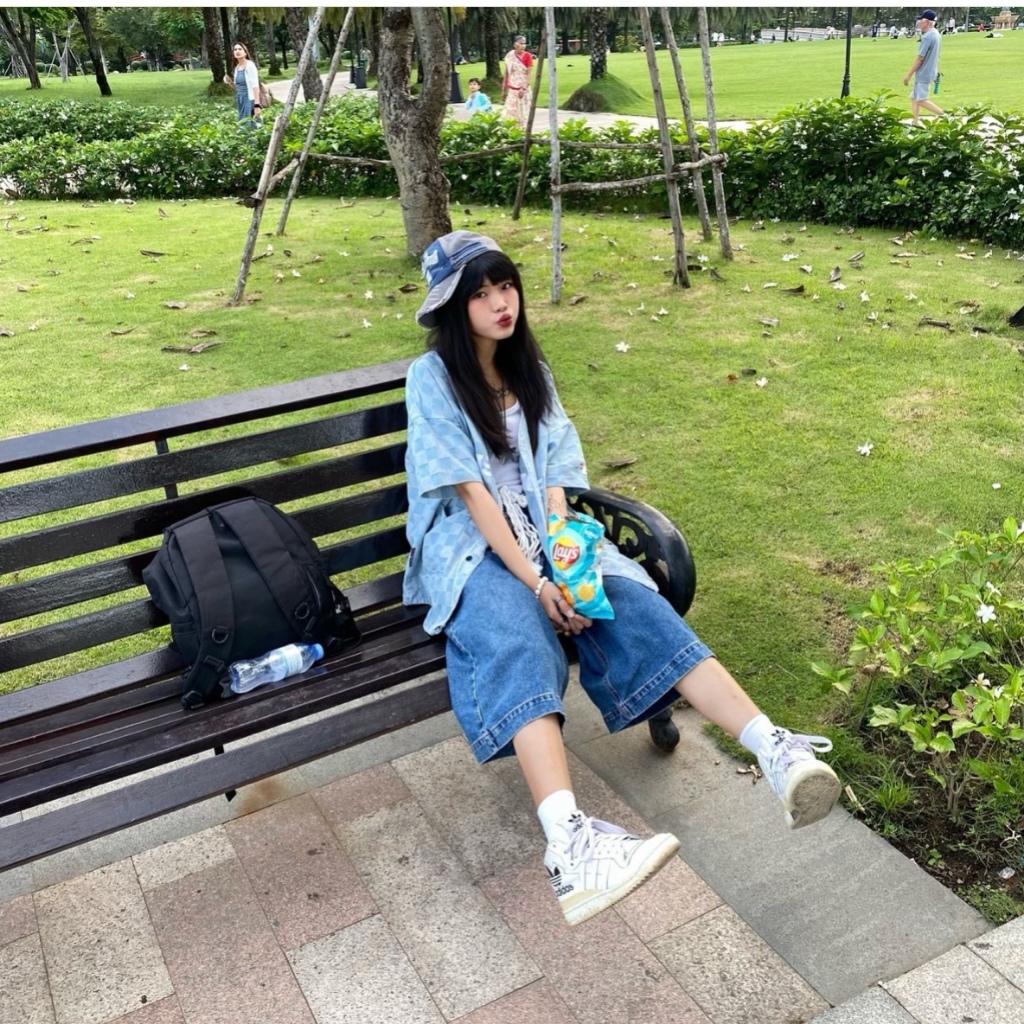 Áo khoác sơ mi, áo bóng chày Uníspace tay lỡ form unisex nam nữ denim | BigBuy360 - bigbuy360.vn