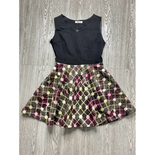 Đầm xoè ngắn cho nữ, co giản (size ngực 95cm đổ lại)