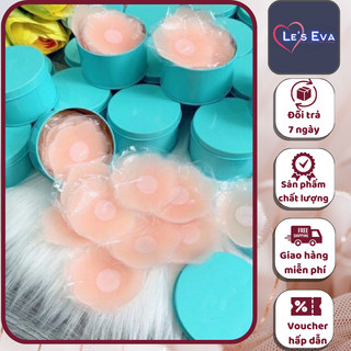 Hộp dán nhũ hoa 4 đôi, miếng dán đầu ti dùng được nhiều lần DN03