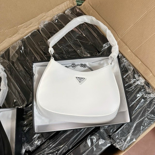 Túi Prada kẹp Nách Dáng Bầu Fullbox