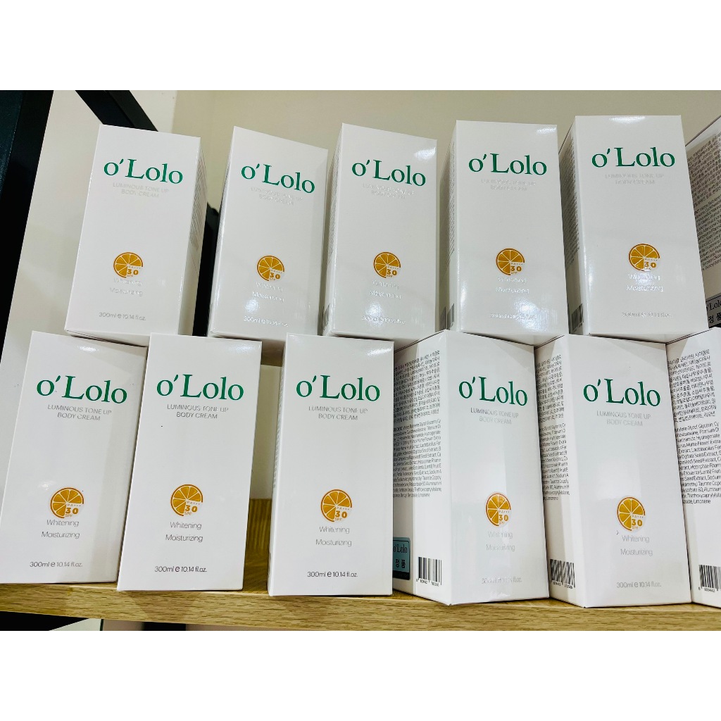KEM DƯỠNG BODY O'LOLO,BẬT TONE TỨC THÌ ,TRẮNG HỒNG RẠNG RỠ .O'LOLO LUMINOUS TONE UP BODY CREAM 300ML
