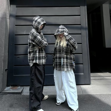 Áo khoác ngoài, áo sơ mi kẻ sọc caro Flannel tay dài có mũ form rộng nam nữ unisex | BigBuy360 - bigbuy360.vn