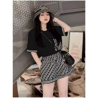 Bộ thun Nam Nữ, Set Bộ cọc hè Dior chất liệu cotton cao cấp, tay lỡ fom rộng thấm hút mồ hôi hotrenf BomBershop 2024