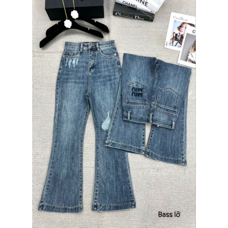 QUẦN JEAN LOE NỮ 9 TẤC TÚI THÊU MIUMIU