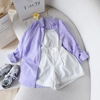 Set sơ mi sọc tím 3 món: áo sơ mi tím sọc oversize + áo ba lỗ trắng + quần short trắng