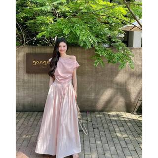 Set áo lệch vai + chân váy xoè lụa Charmanie Eclipse Clothing