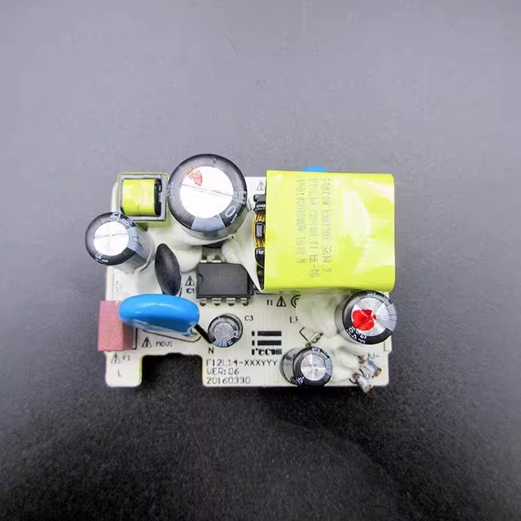 Adapter 12v 1a Hà Nội bảo hành 12 tháng