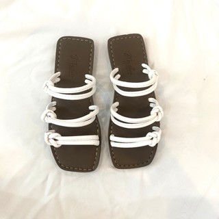 Dép Nữ M104 Quai Bo Tròn Cách Điệu Đế Mũi Vuông