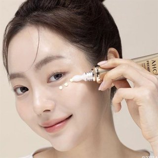 Kem Mắt AHC Dưỡng Ẩm Giảm Thâm