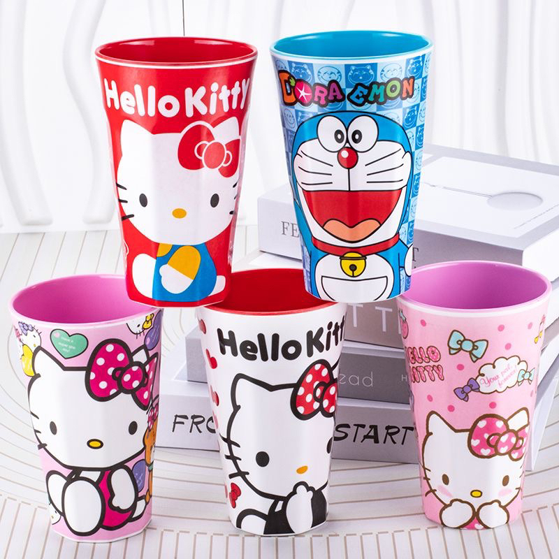 Ly cao 550ml Hello Kitty - Doremon