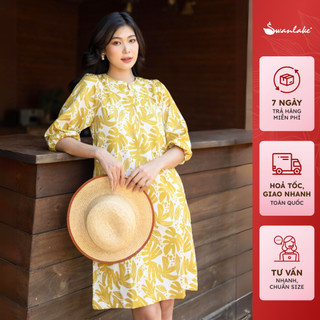 SWANLAKE | Váy Đầm Suôn Nữ Cổ Trụ Tay Bí Lỡ 3/4 Vải Lụa Bông Hoa Lá Hè Dài Qua Gối Trẻ Trung Du Lịch - D11086LW02