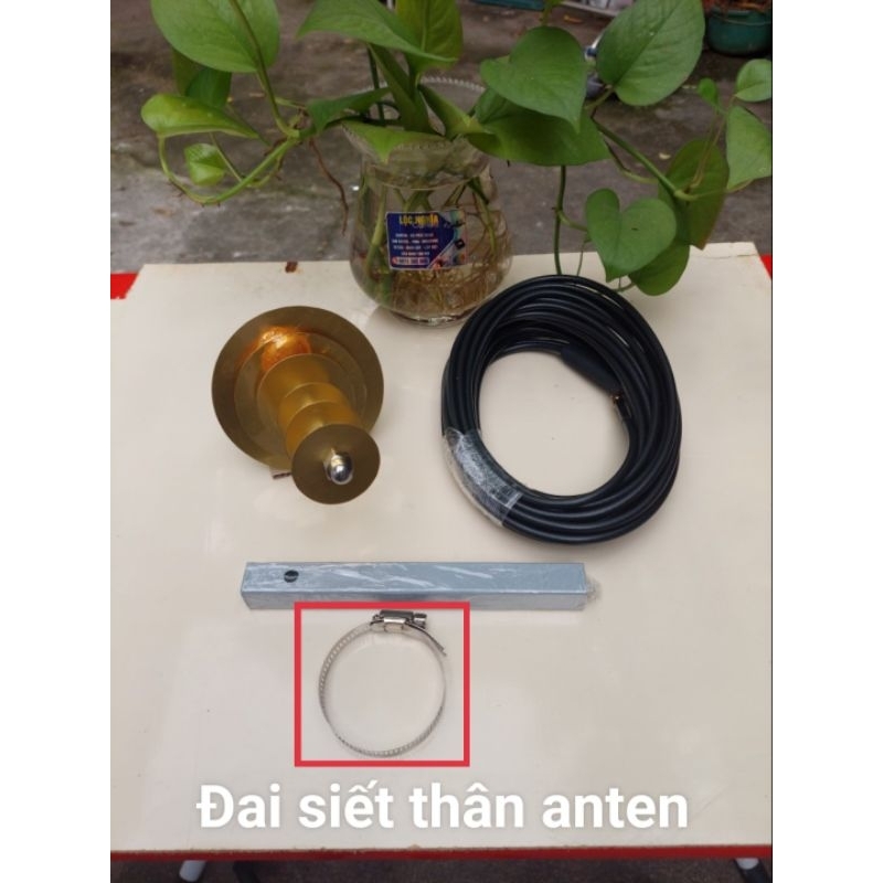 Đai siết cho thanh giá đỡ Anten