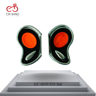 Gác chân sau xe đạp điện
