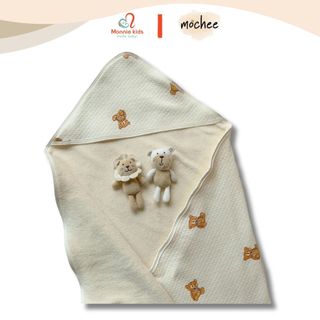 Ủ choàng cho bé Mochee gấu teddy 90x90cm, chăn ủ chất lụa cotton cho trẻ 0M+ - Monnie Kids