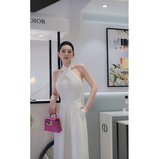 JUM CỔ YẾM CHÉO NGỰC Tranali
