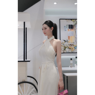 JUM CỔ YẾM CHÉO NGỰC Tranali