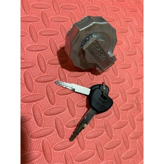 nắp bình dầu ISUZU QKR, QKR 230,QKR 270