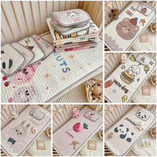 Chiếu điều hoà cho bé, chiếu điều hoà cao su non 5D kèm gối lót đầu cho bé nằm nôi, giường tiện lợi