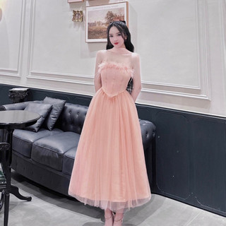 Váy prom buộc vai ren
