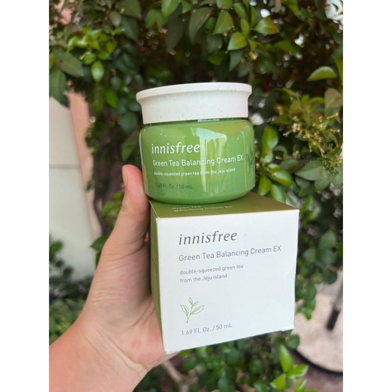 Kem dưỡng Innisfree