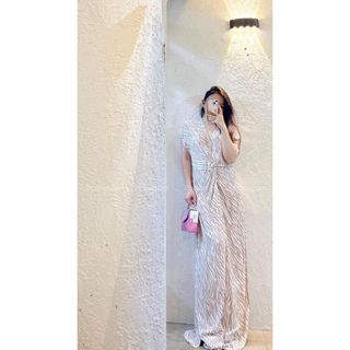 V2091 - Đầm maxi dáng dài chất liệu voan mềm mịn