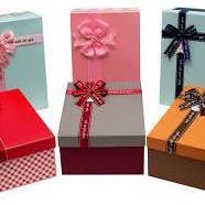 Quà tặng bất kì tri ân tới khách hàng của shop