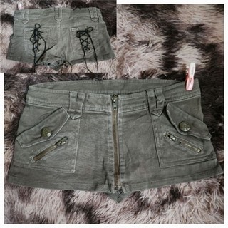 Quần short style y2k