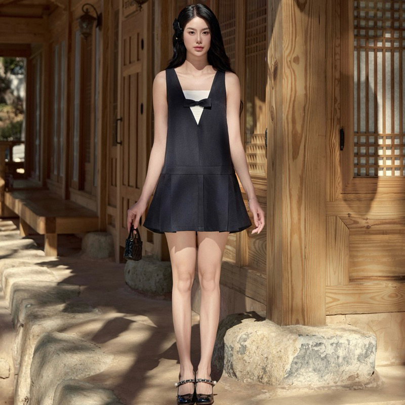 LAGOM - Đầm sát nách dáng suông phối nơ (YINDI DRESS)