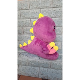 Gấu bông khủng long cầm đồ chơi Pediasure