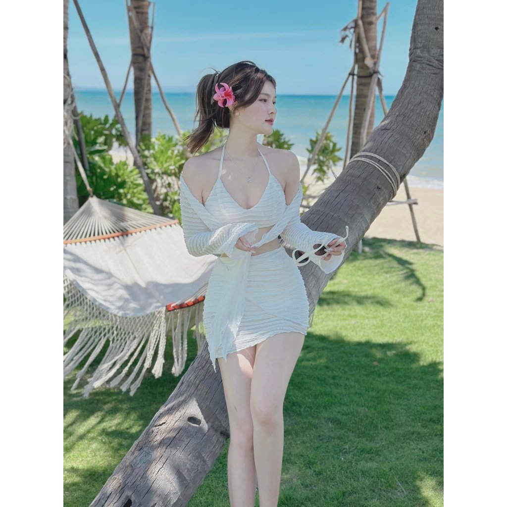 Set Đồ Nữ Đi Biển - Bikini Đi Biển Sexy Chất Vải Tằm Xốp Nhăn có mút ngực - Kèm Chân Váy Trắng | BigBuy360 - bigbuy360.vn