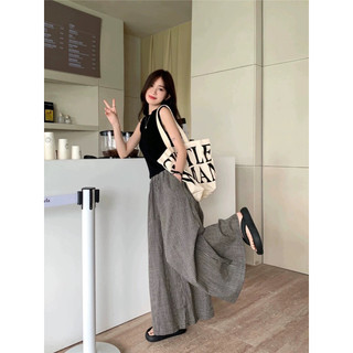 set đồ áo thun quần kẻ