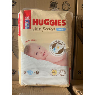 Tã dán huggies size s56+10,nb70+6,nb108+9,s80+khăn khướt, m76+3