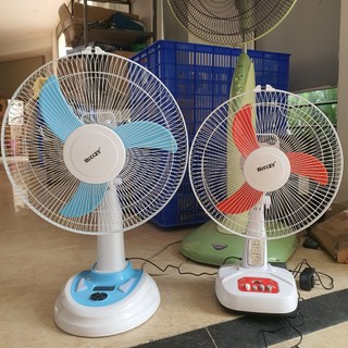 Quạt tích điện, quạt sạc mickey td857, 3 chế độ, công suất 100w, quay tròn