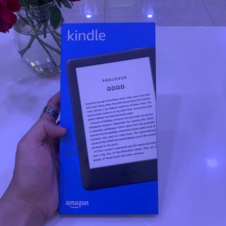 Máy Đọc Sách Kindle Basic Gen 10th 2019 6 inch 4Gb/32Gb Chính Hãng Amazon