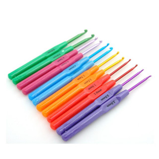 Bộ móc len đủ số 12 cây