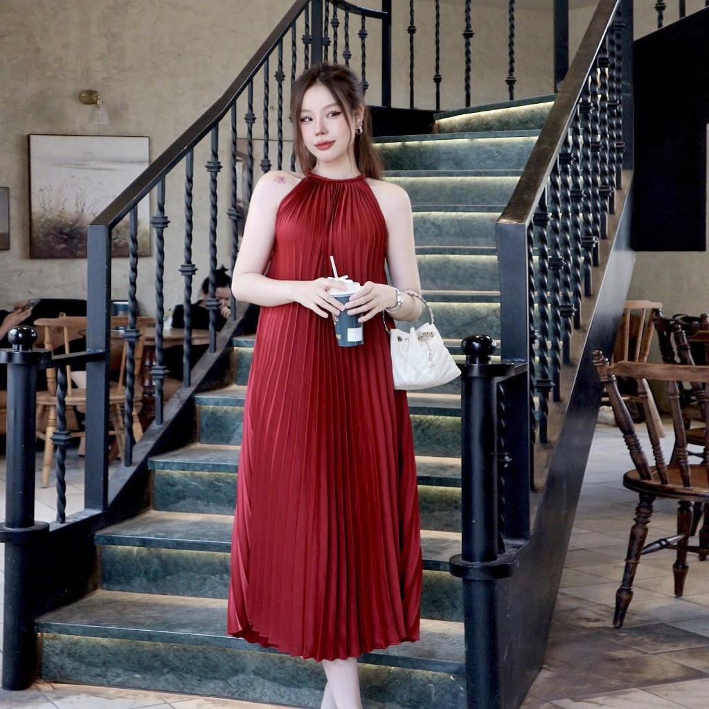 Đầm maxi cổ yếm lụa dập ly dáng dài sang trọng Callene (CC372-374)