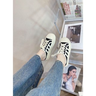 Giày sục bata nữ siêu hot trend