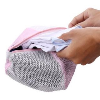 Túi lưới giặt áo ngực Aisen Nhật Bản Polyester dầy dặn, bền bỉ LG020 (Hồng) 15x16cm hàng nhập khẩu
