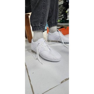 Giày đá banh ba sọc FULL Trắng, Khâu Toàn Bộ Đế, Bảo Hành 60 ngày, tặng 2 phụ kiện